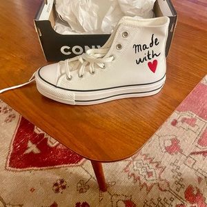 Brand New Converse Size 8